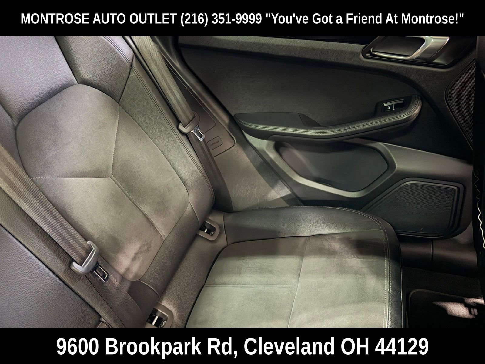 Used 2017 Porsche Macan image 35