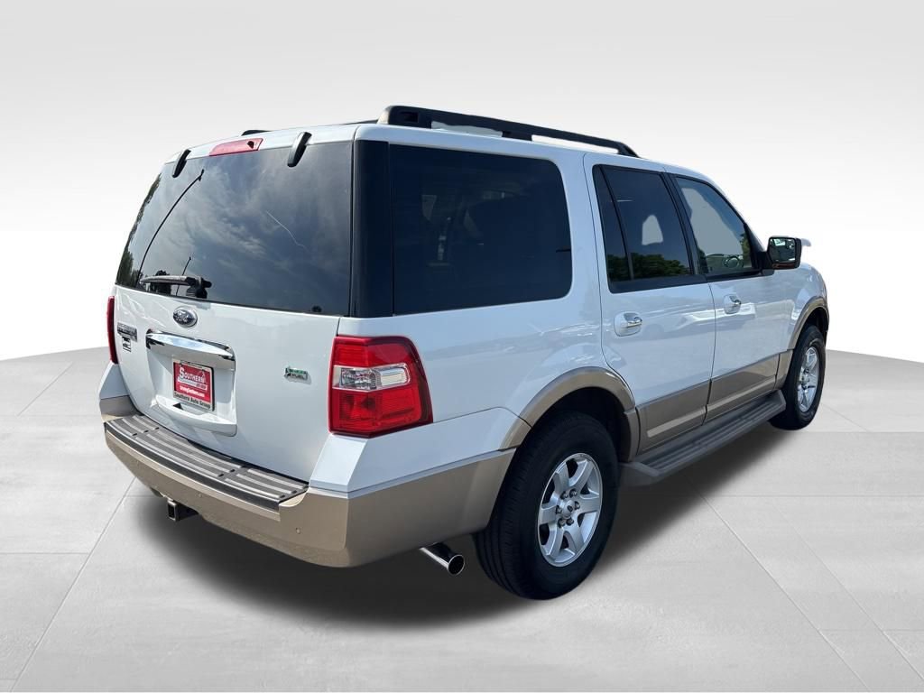 Used 2014 Ford Expedition XLT w/ Equipment Group 202A image 5