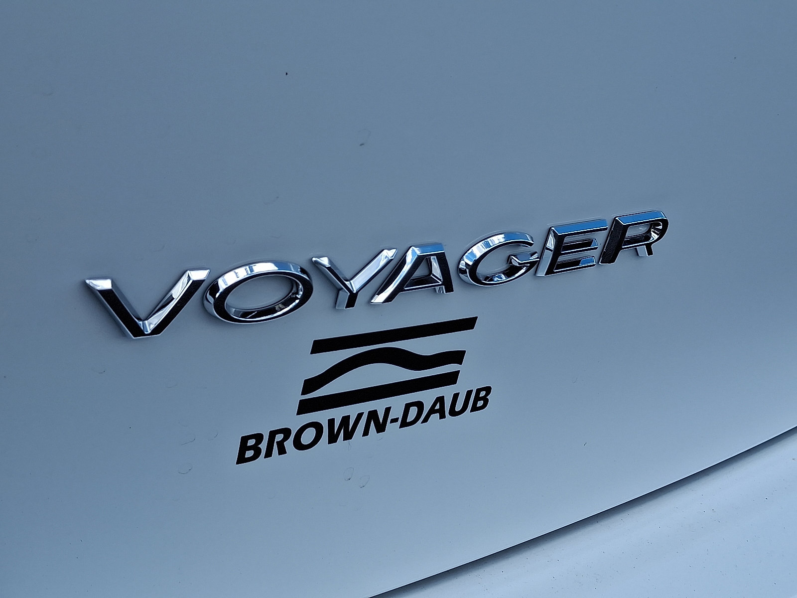 New 2026 Chrysler Voyager LX image 20