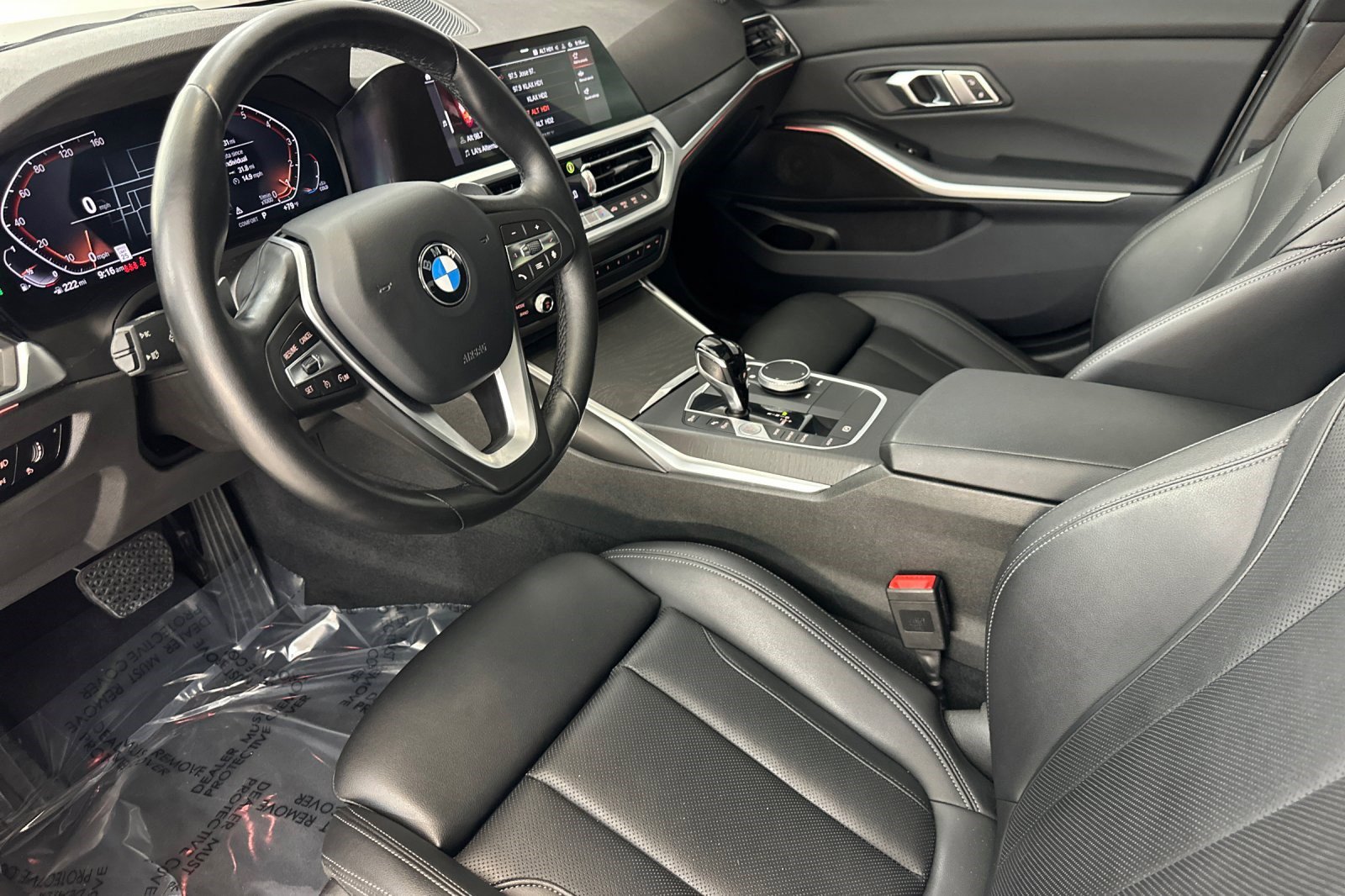 Used 2022 BMW 330i Sedan w/ Driving Assistance Package image 4