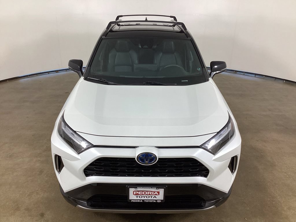 Used 2023 Toyota RAV4 XSE AWD/4WD image 4