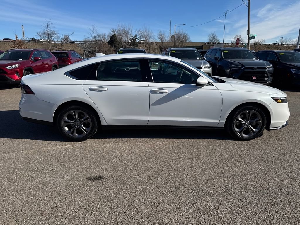 Used 2023 Honda Accord EX image 8