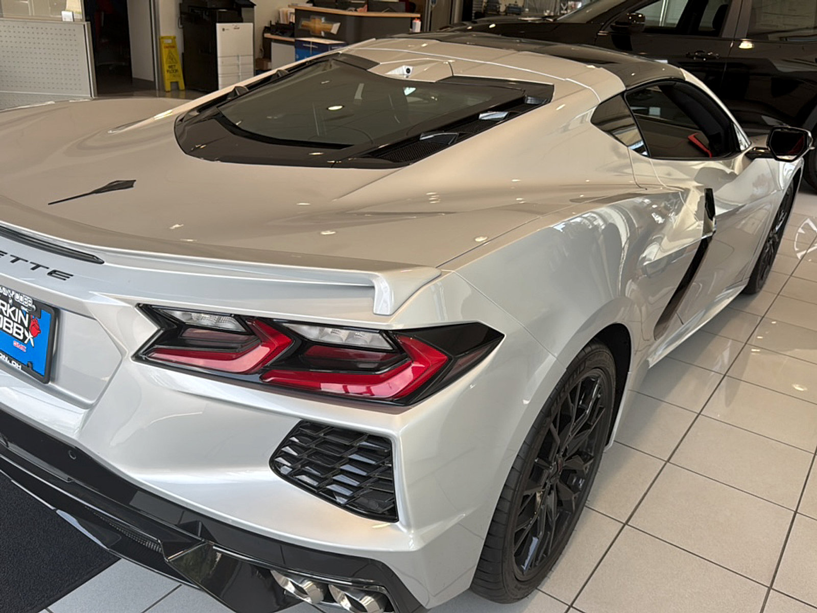 New 2026 Chevrolet Corvette Stingray Preferred Cpe w/ Stealth Interior Trim Package RWD image 5
