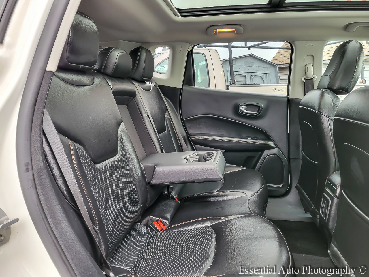 Used 2019 Jeep Compass Limited image 27