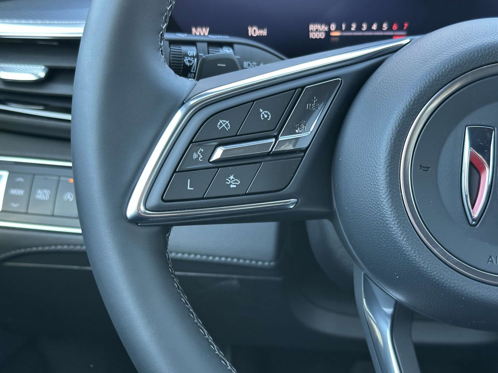 New 2025 Buick Enclave Sport Touring w/ Power Package image 8