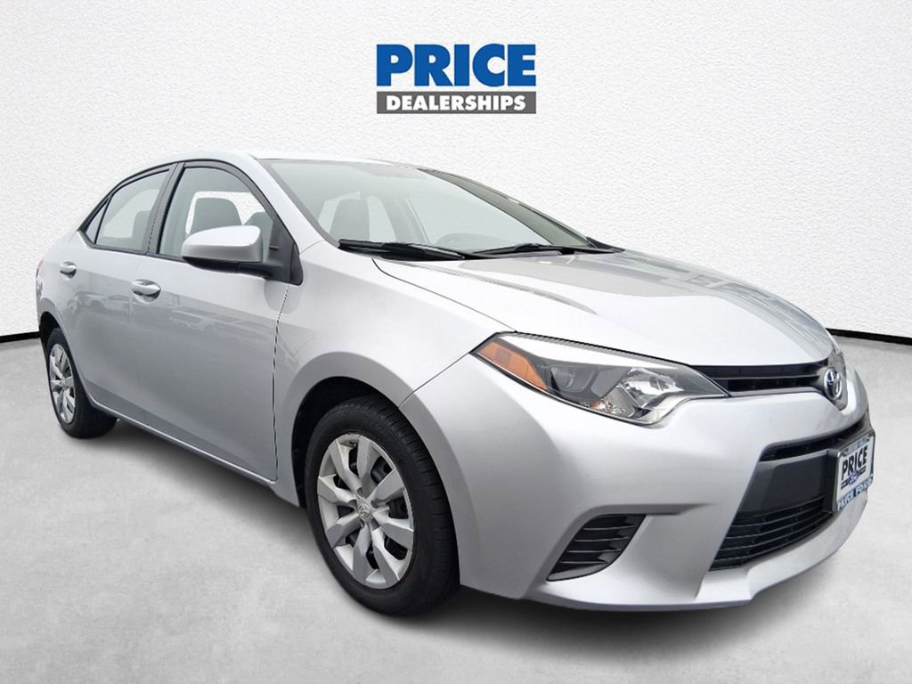 Used 2015 Toyota Corolla LE image 1