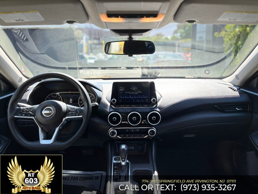 Used 2024 Nissan Sentra SV FWD image 12