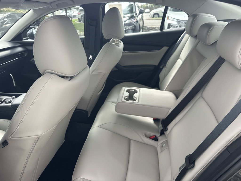 New 2026 MAZDA MAZDA3 2.5 S Sedan w/ Preferred Pkg FWD image 27