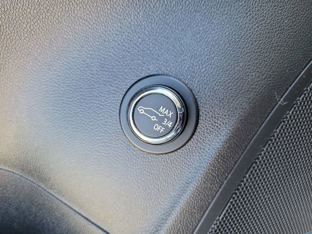 Used 2021 Buick Envision Avenir w/ Technology Package II image 25