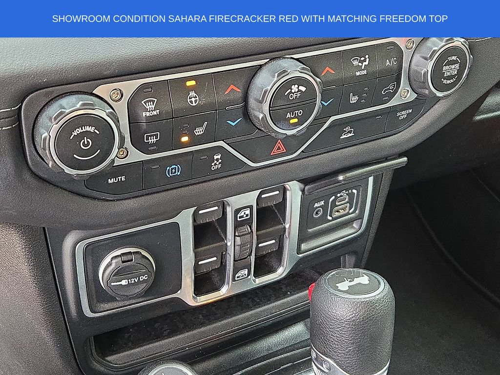 Used 2025 Jeep Wrangler Unlimited Sahara AWD/4WD image 15