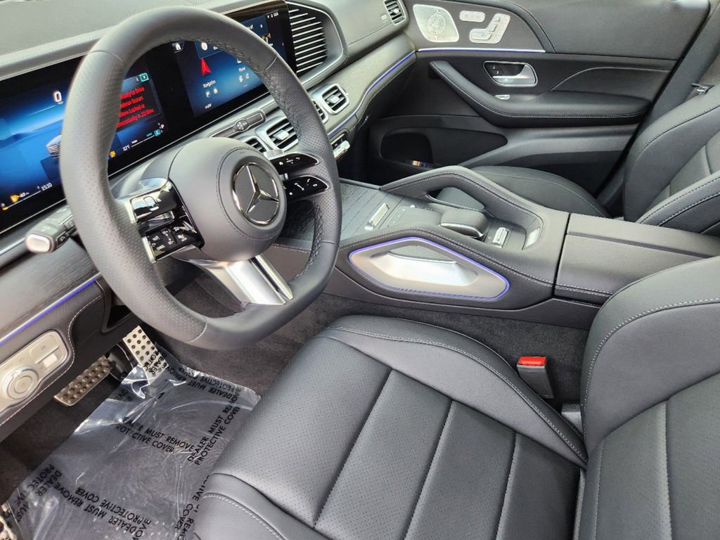 New 2025 Mercedes-Benz GLS 450 4MATIC image 11