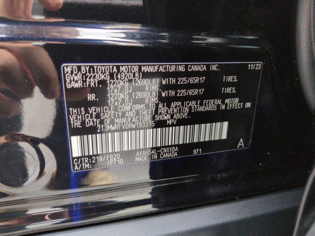 Used 2024 Toyota RAV4 LE AWD/4WD image 29