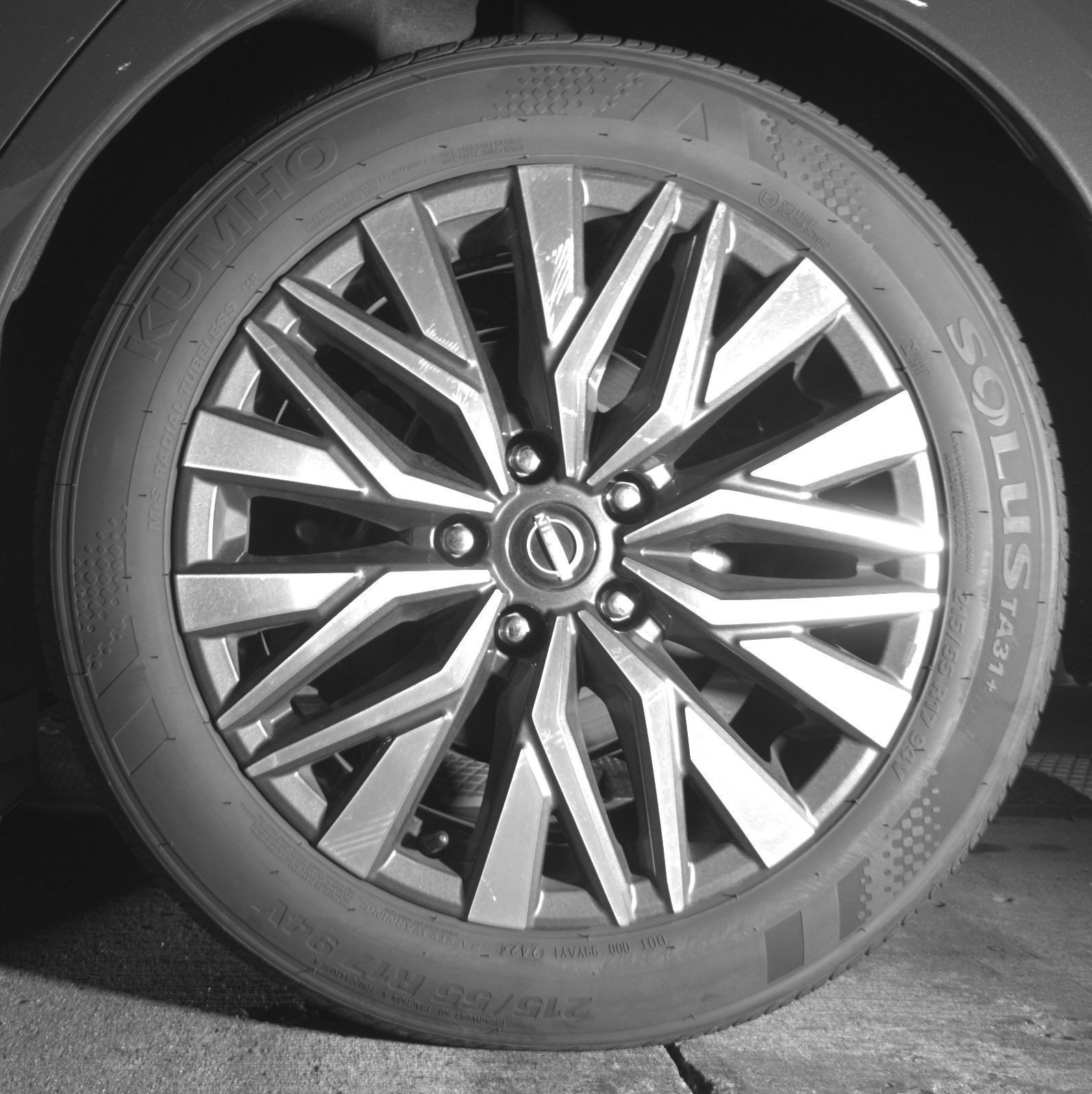 Used 2025 Nissan Altima 2.5 SV FWD image 17