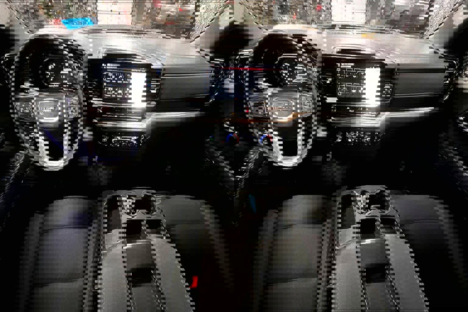 Used 2023 GMC Sierra 1500 Elevation image 13