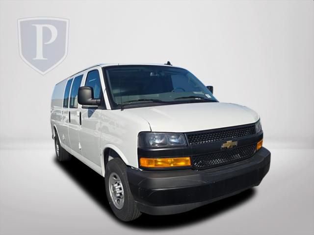 New 2025 Chevrolet Express 2500 Extended w/ Driver Convenience Package RWD image 13