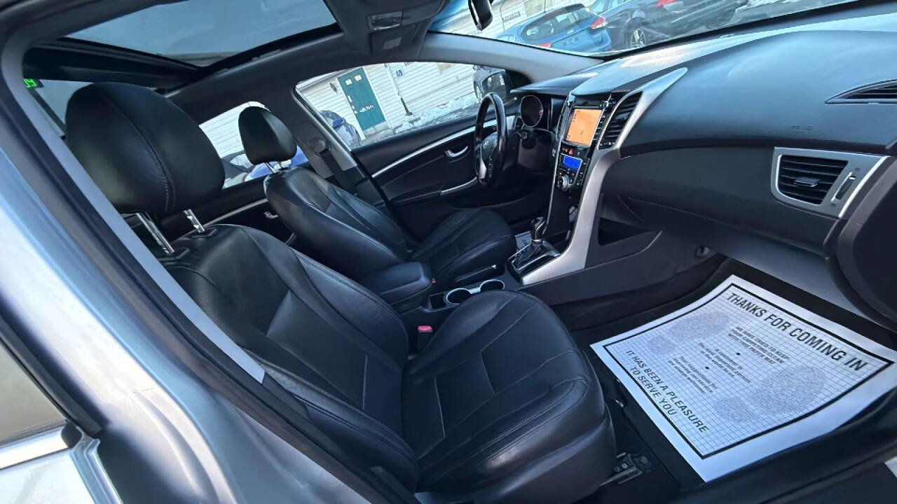 Used 2014 Hyundai Elantra GT w/ Option Group 03 image 12