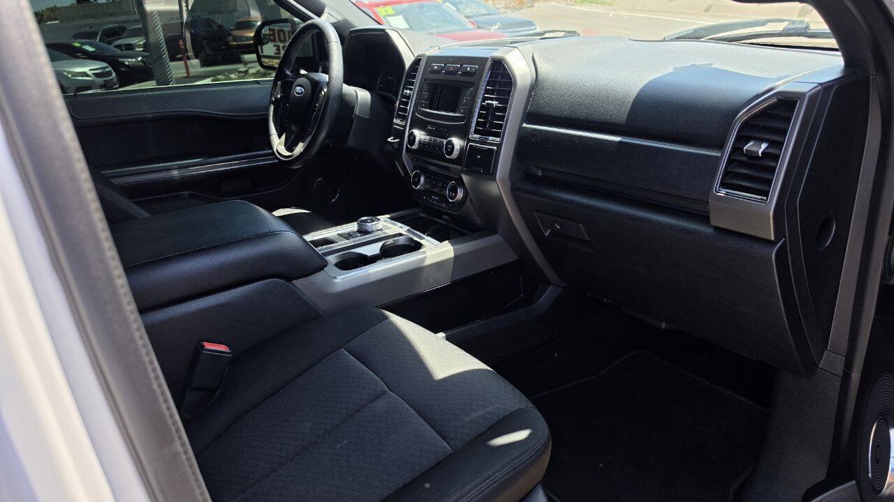 Used 2018 Ford Expedition XLT RWD image 8