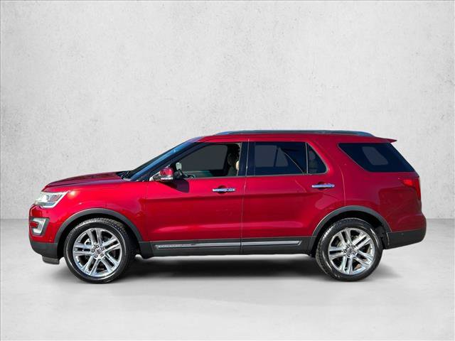 Used 2017 Ford Explorer Limited w/ Equipment Group 301A FWD image 9