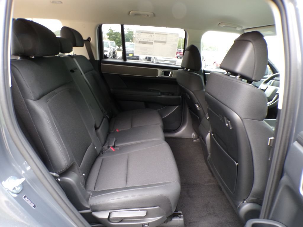 New 2026 Hyundai Santa Fe SE AWD/4WD image 19