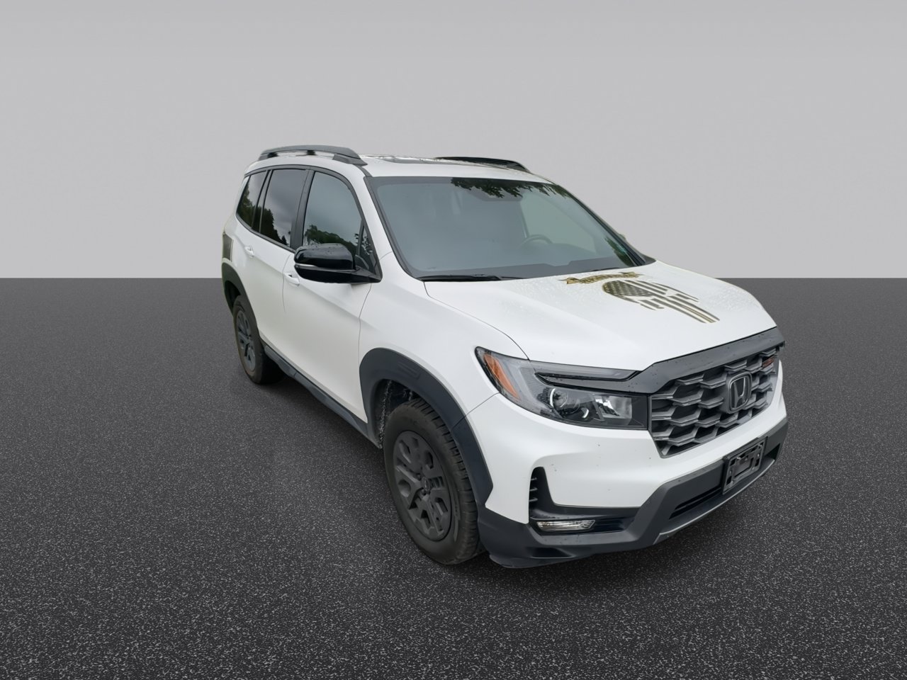 Used 2023 Honda Passport TrailSport image 3