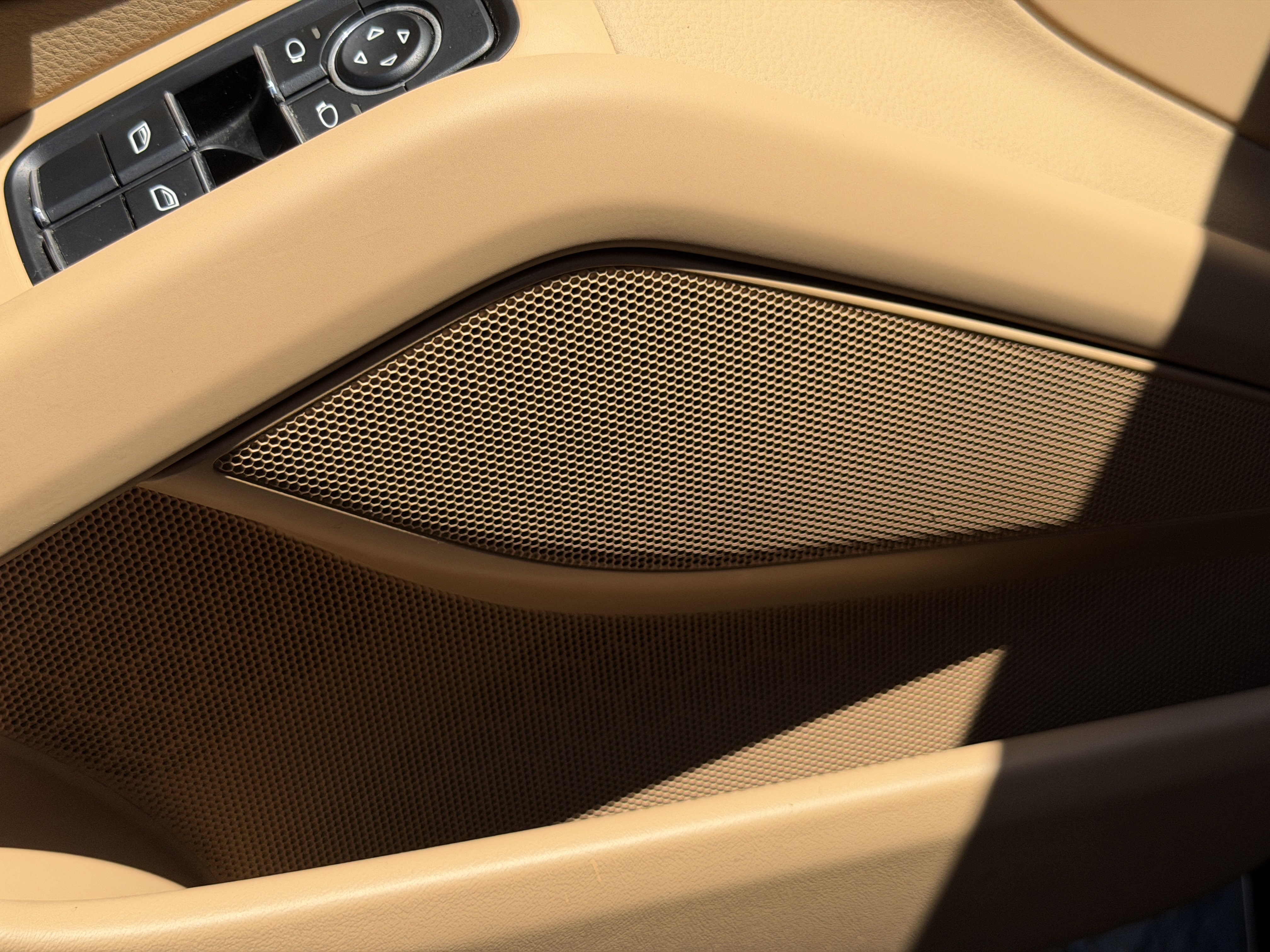 Used 2013 Porsche Boxster RWD image 20