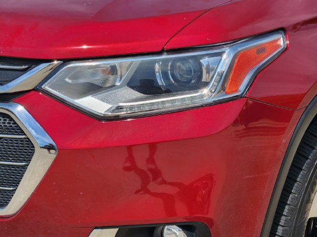 Used 2020 Chevrolet Traverse LT w/ LT Premium Package FWD image 9