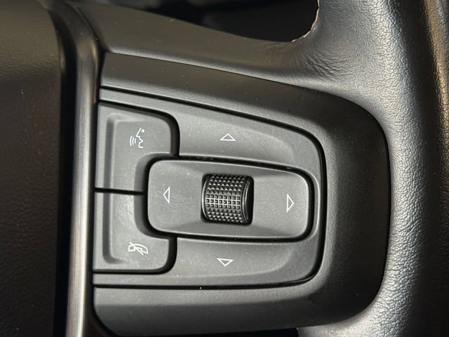 Used 2021 GMC Yukon AT4 w/ AT4 Premium Plus Package image 12