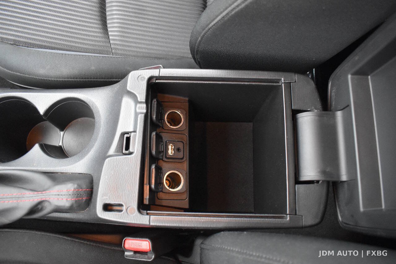 Used 2014 MAZDA MAZDA3 i Touring FWD image 30