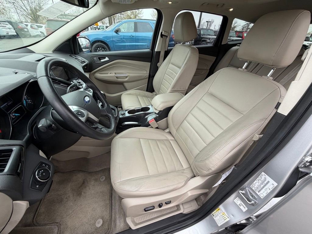 Used 2014 Ford Escape Titanium w/ Equipment Group 401A image 21