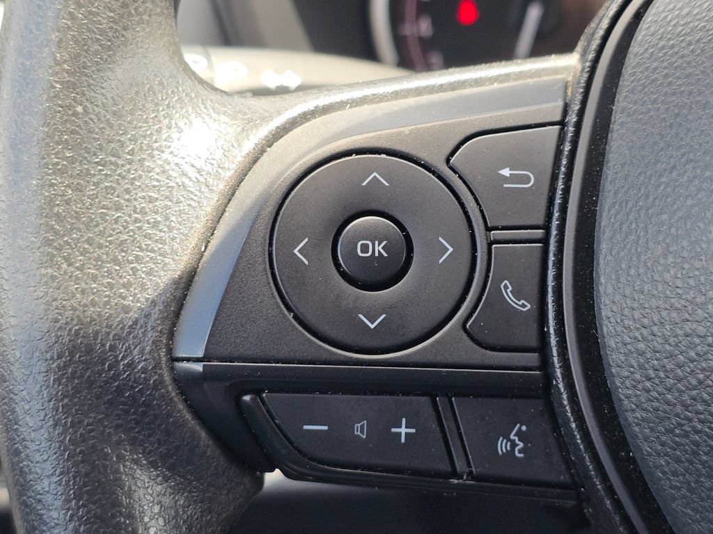 Used 2025 Toyota RAV4 LE FWD image 22