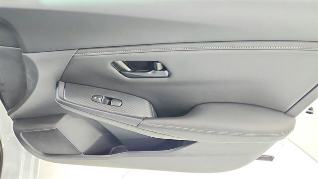 Used 2025 Nissan Sentra S FWD image 25