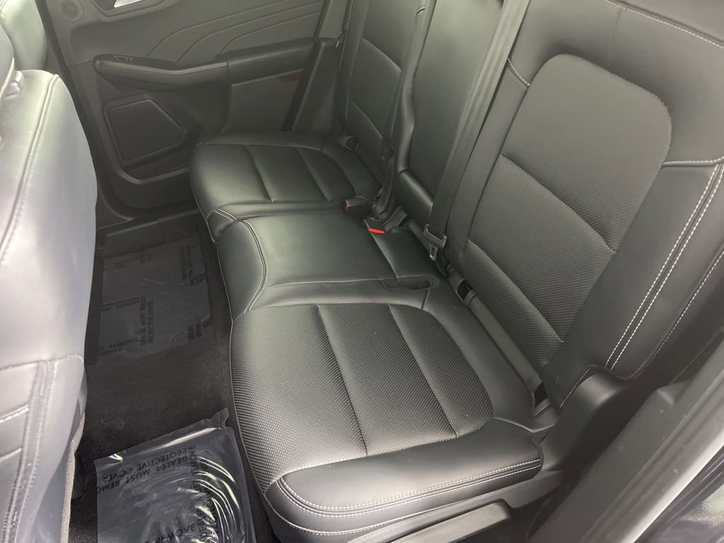 Used 2021 Ford Escape SEL w/ Technology Package AWD/4WD image 19