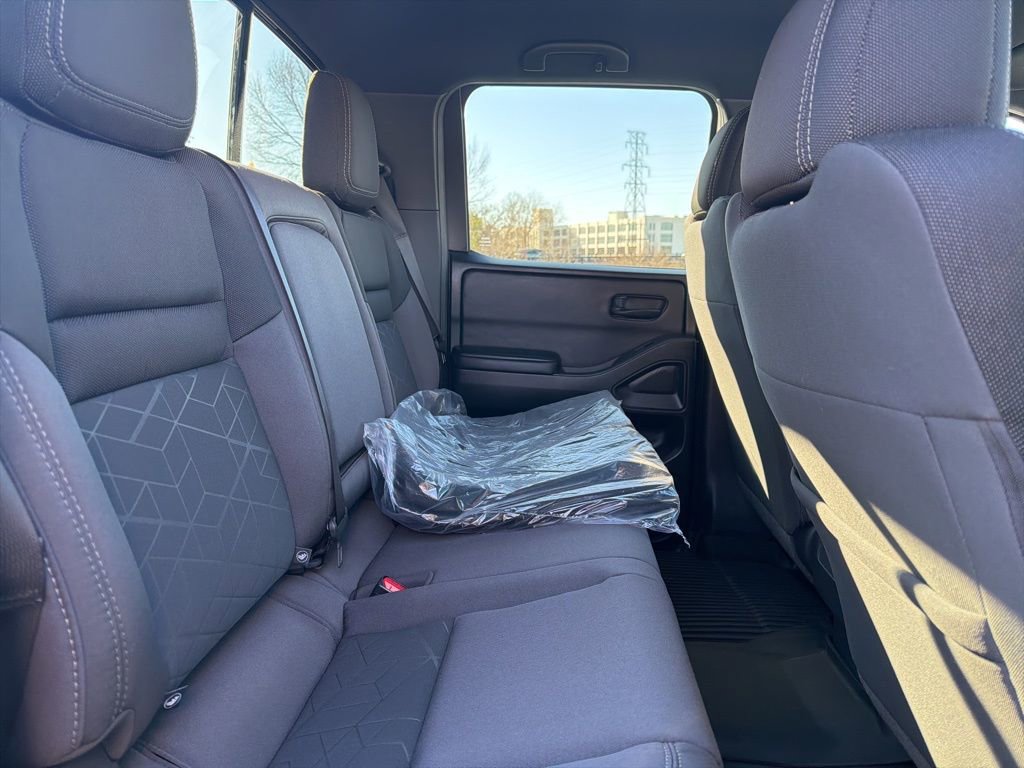 New 2026 Nissan Frontier SV w/ Tow Package AWD/4WD image 14
