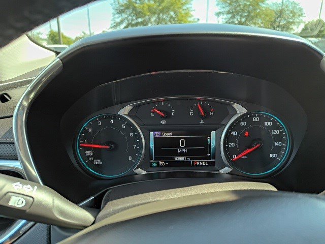 Used 2018 Chevrolet Equinox Premier image 21