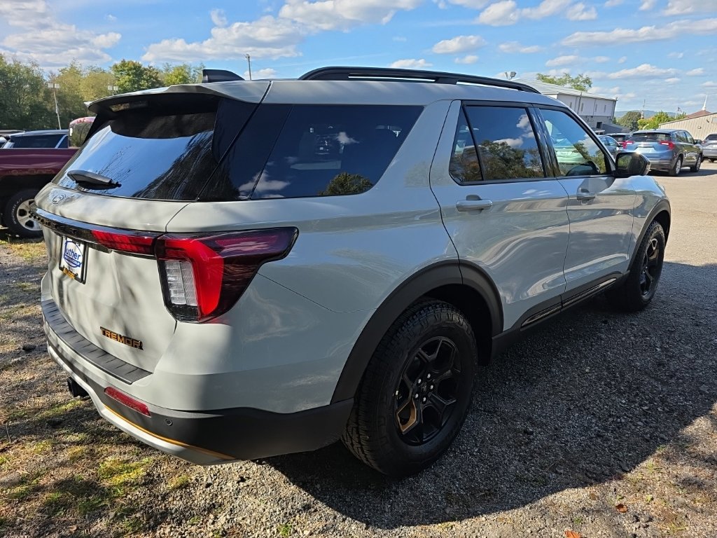 New 2027 Ford Explorer Tremor w/ Tremor Convenience Package AWD/4WD image 8