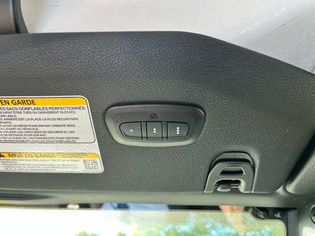 Certified 2025 Jeep Wrangler Sport AWD/4WD image 28