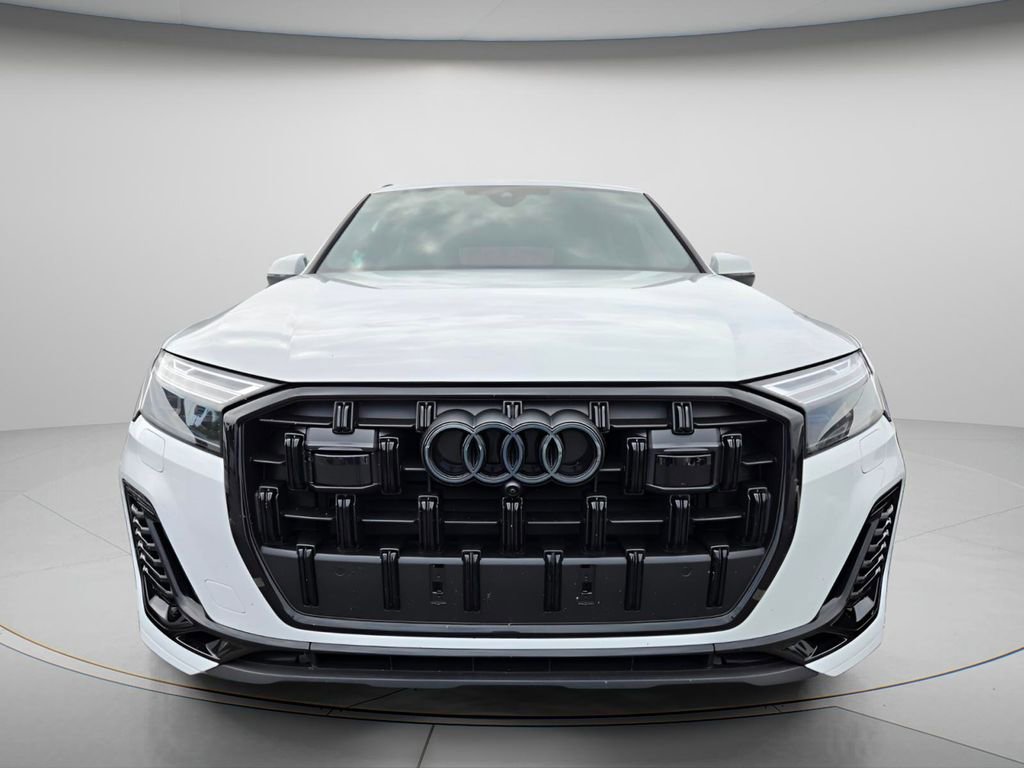 Used 2026 Audi Q7 3.0T Premium w/ Convenience Plus Package AWD/4WD image 3