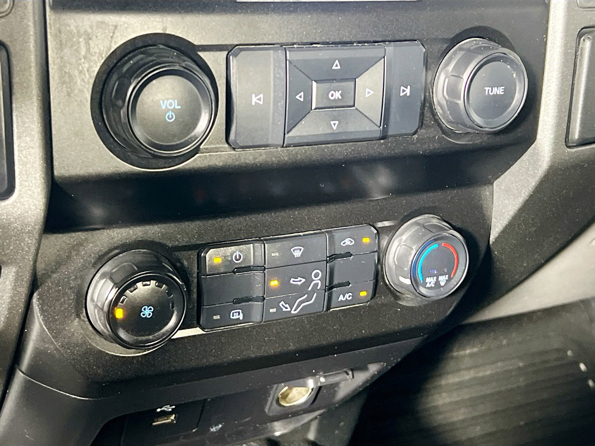 Used 2020 Ford F250 XL w/ STX Appearance Package image 18