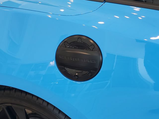 Used 2023 Chevrolet Camaro SS RWD image 7
