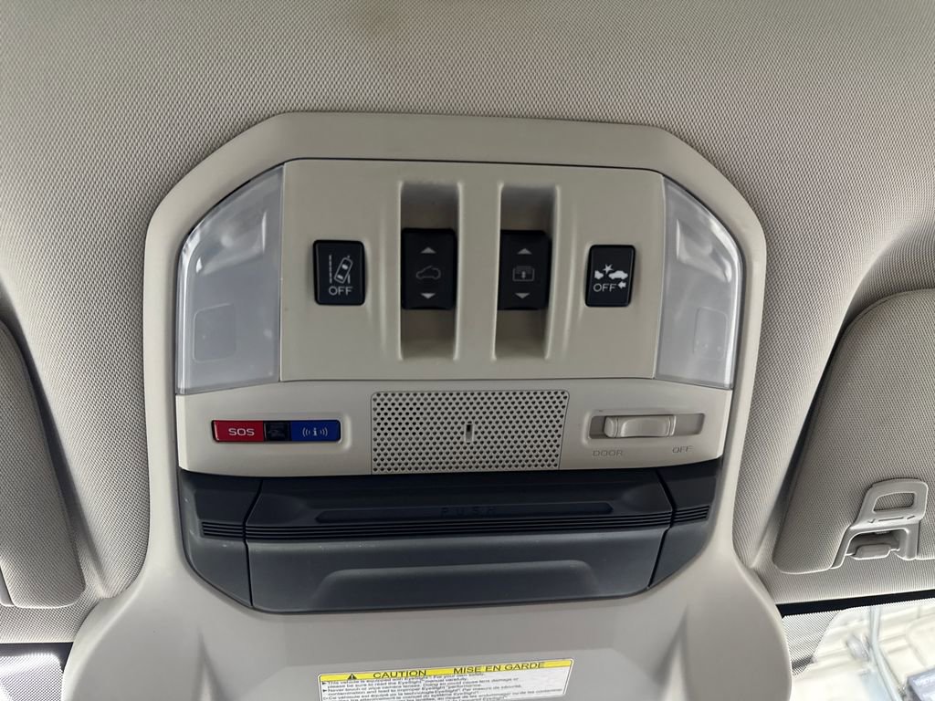 Used 2020 Subaru Ascent Limited w/ Technology Package AWD/4WD image 23
