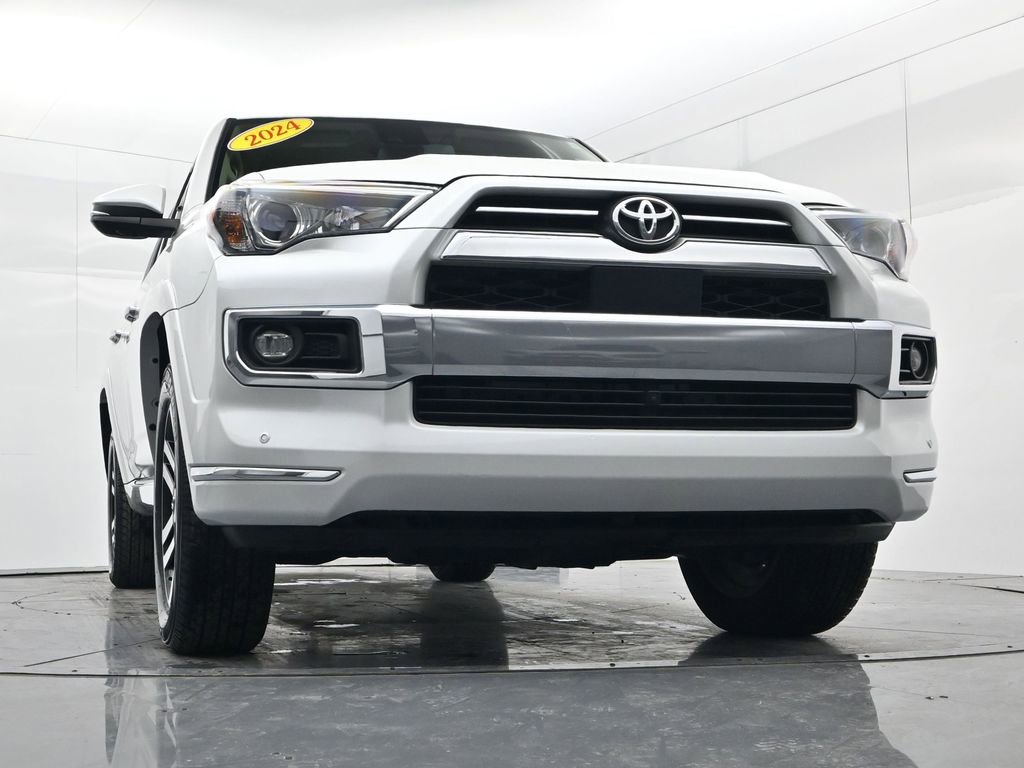 Used 2024 Toyota 4Runner Limited image 34