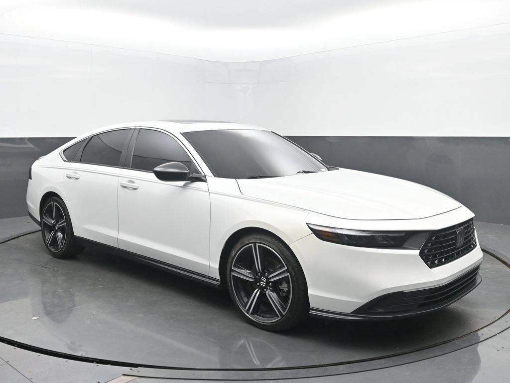 Used 2023 Honda Accord Sport image 7