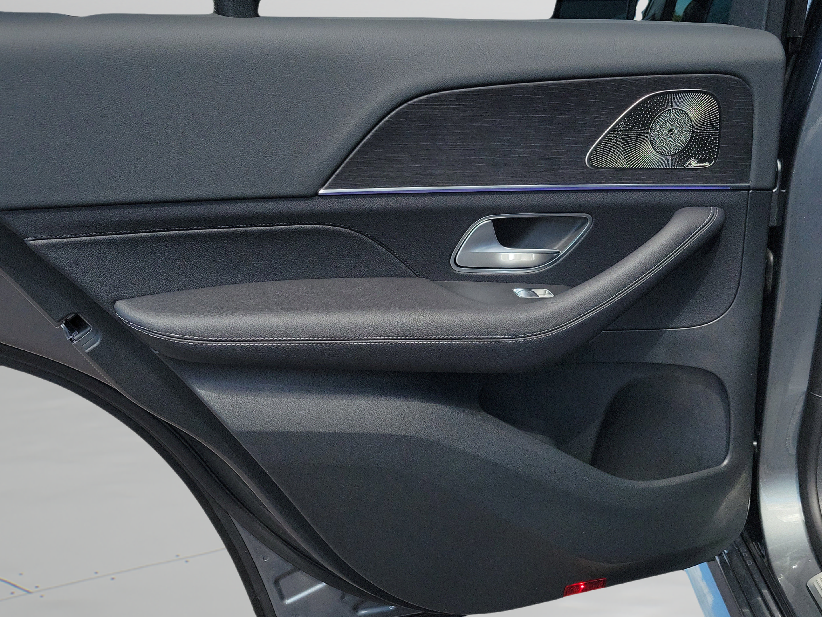 New 2026 Mercedes-Benz GLE 580 4MATIC image 7