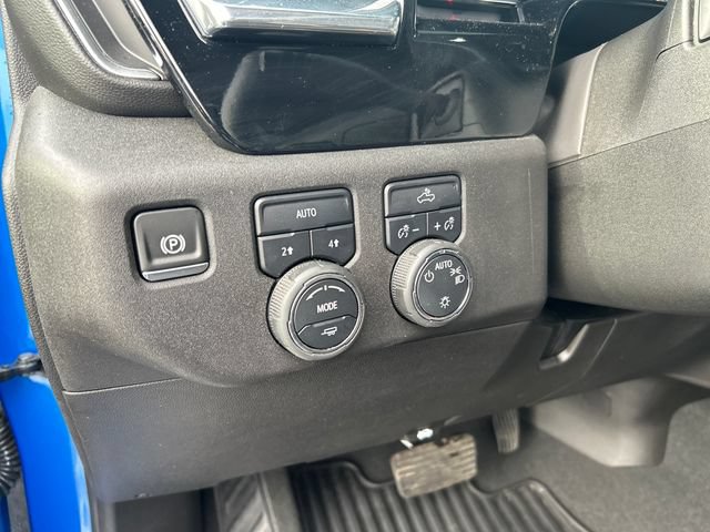 Used 2025 Chevrolet Silverado 1500 LT AWD/4WD image 27