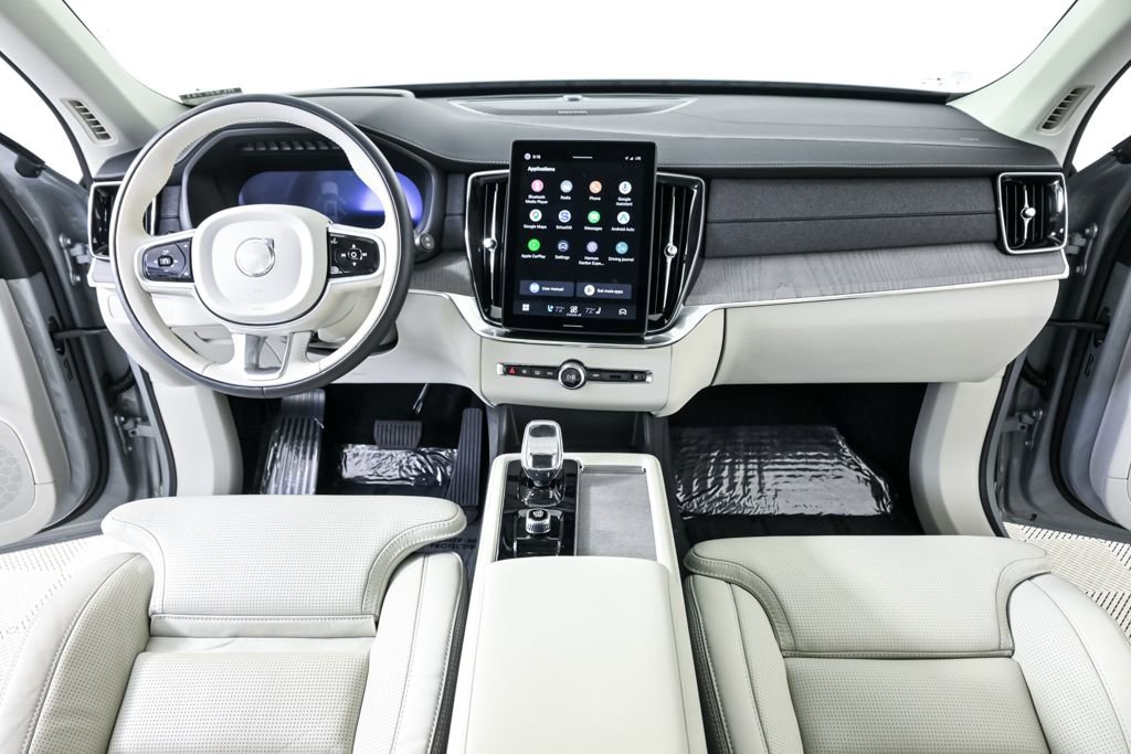 Used 2026 Volvo XC90 B6 Ultra w/ Protection Package AWD/4WD image 20