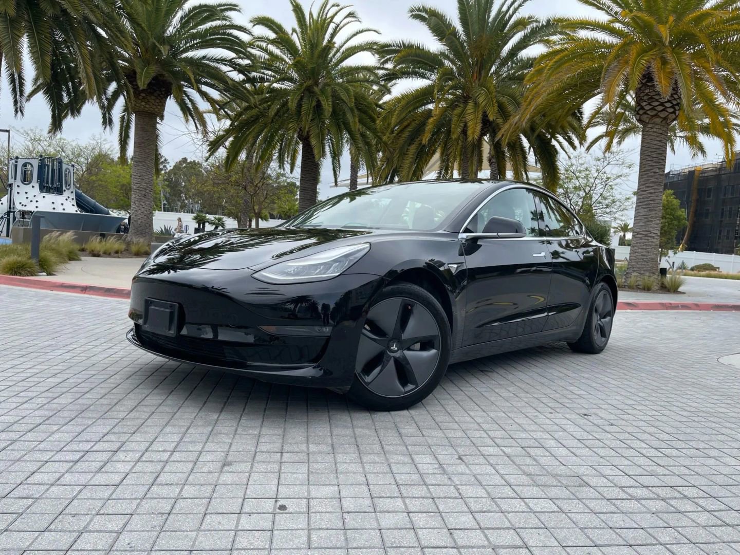 Used 2019 Tesla Model 3 Standard Range Plus image 11