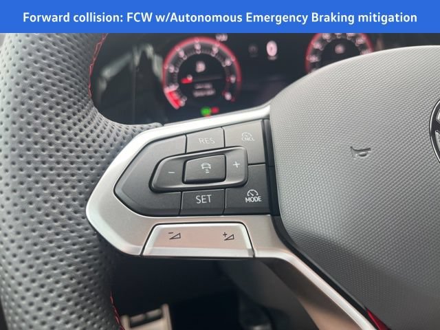 New 2025 Volkswagen GTI SE FWD image 10