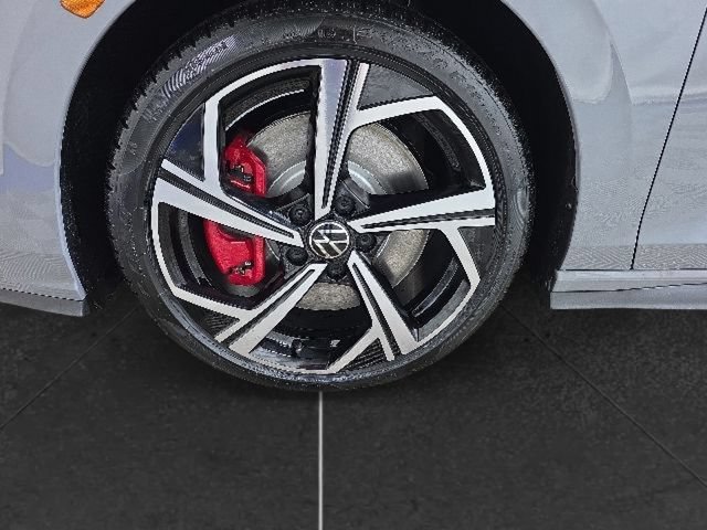 New 2026 Volkswagen GTI SE FWD image 9