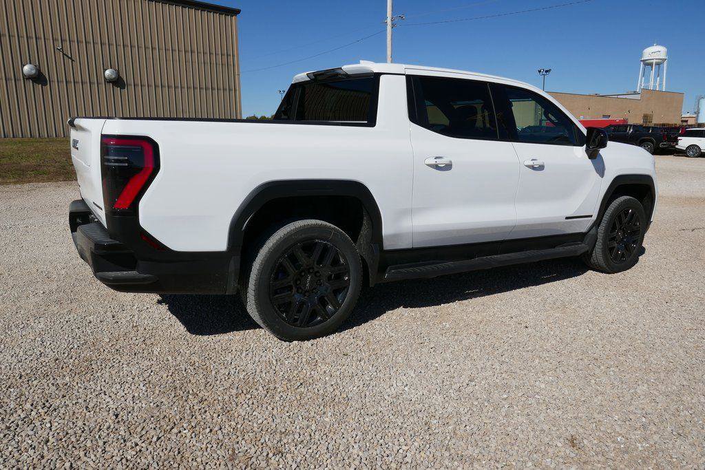 New 2026 GMC Sierra EV Elevation w/ LPO, Elevation Dark Package image 3