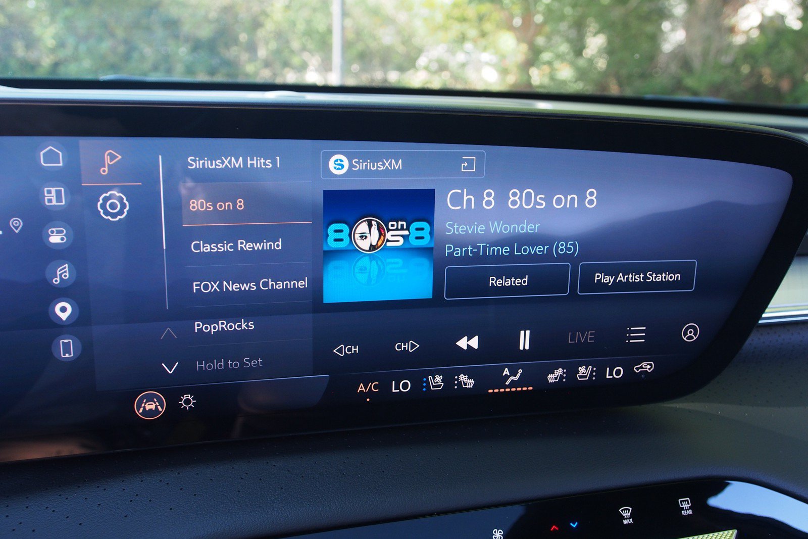 Used 2026 Buick Enclave Avenir w/ Super Cruise Package AWD/4WD image 32